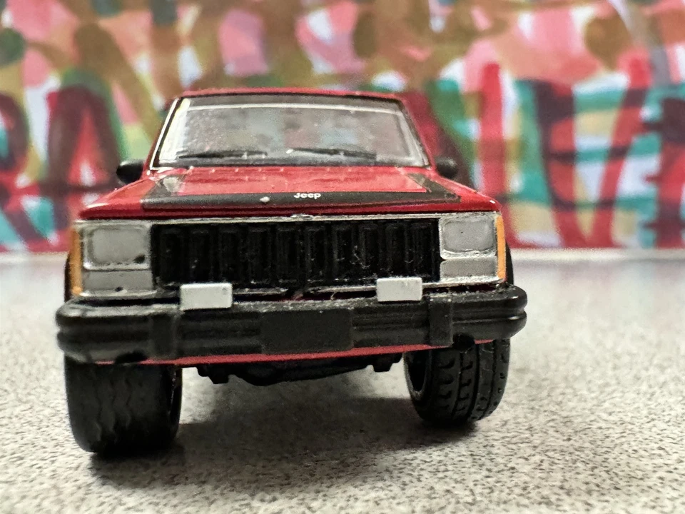 Greenlight 1/64 - Jeep Cherokee 1984 rojo diecast modelo coche rueda suelta intercambio Foto 3 de 4
