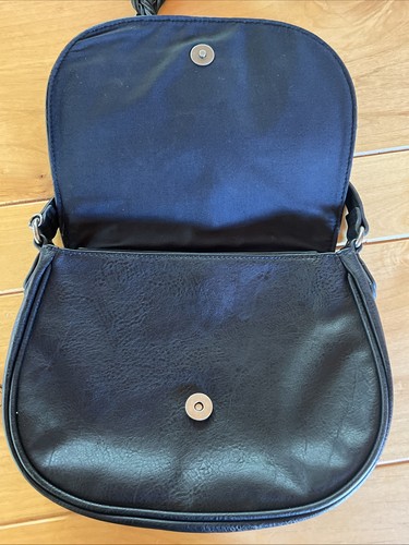 Shyanne Crossbody Purse And Wallet- Black With Turquoise Accents - Picture 9 of 14