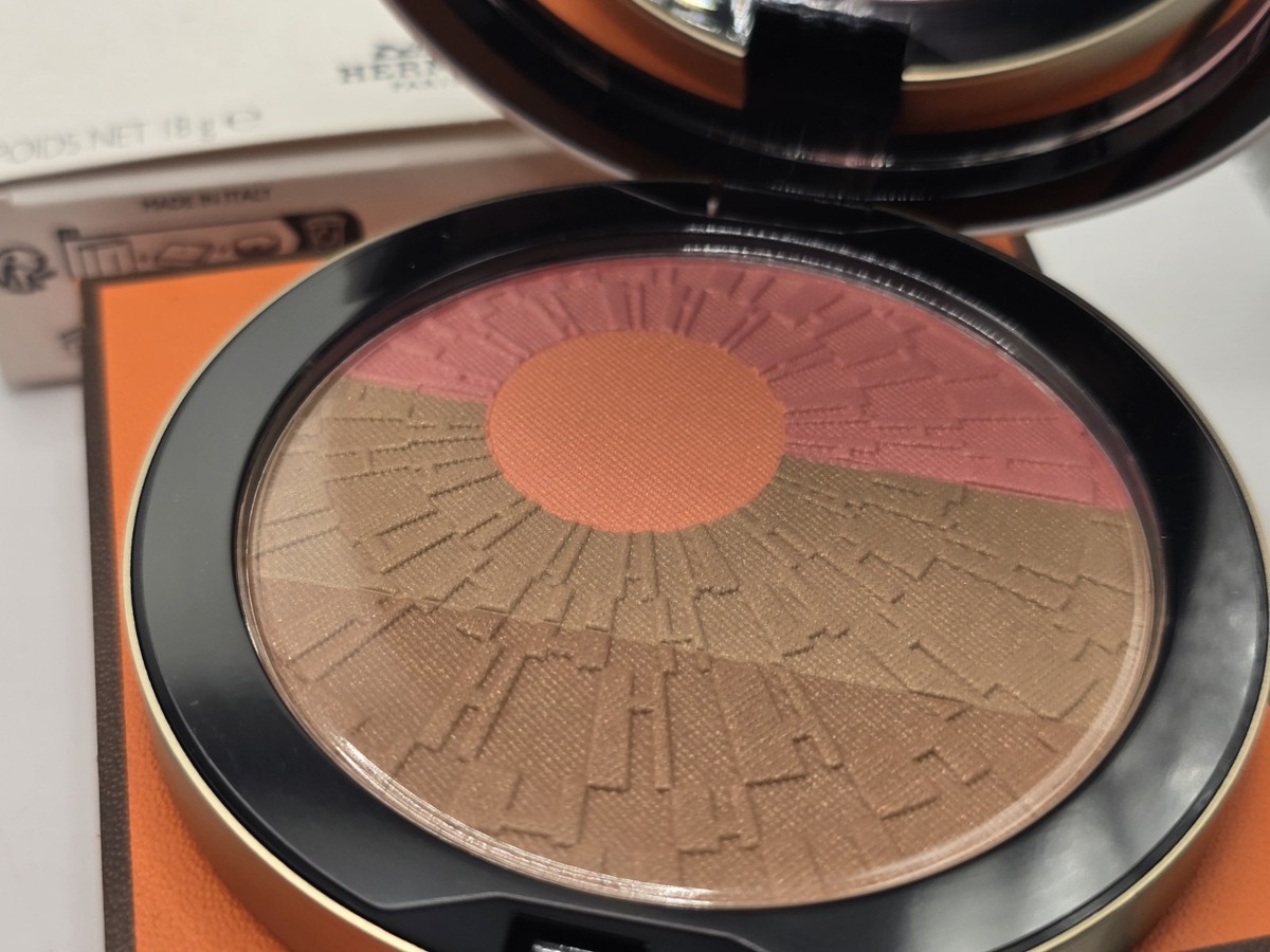Hermes Soleil d'Hermès Sun-Kissed Healthy Glow Powder Face and