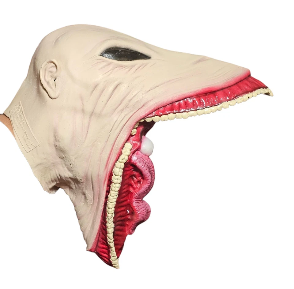 Vtg Beetlejuice Barbara Large Tongue Eyeball Adult Mask Latex Halloween Cosplay - Image 3 of 4