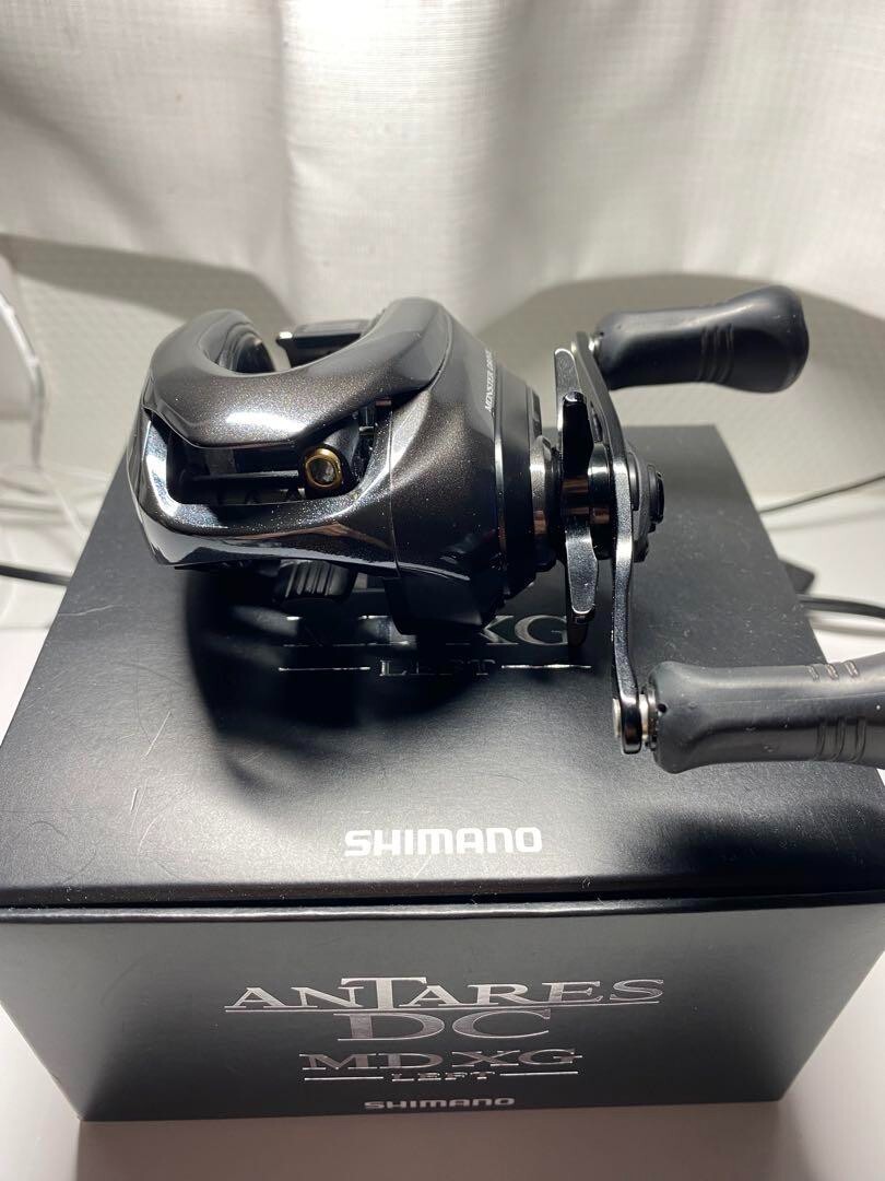 Shimano Fishing Reel 18 Antares DC MD XG Left with Box Used Left