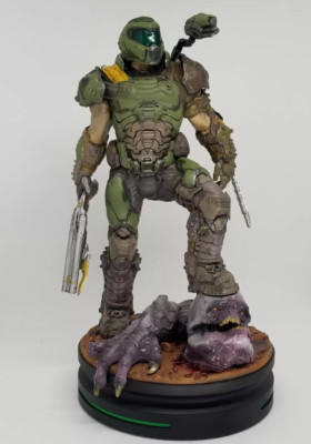 ThinkGeek Modern Icons Doom Eternal Doom Slayer