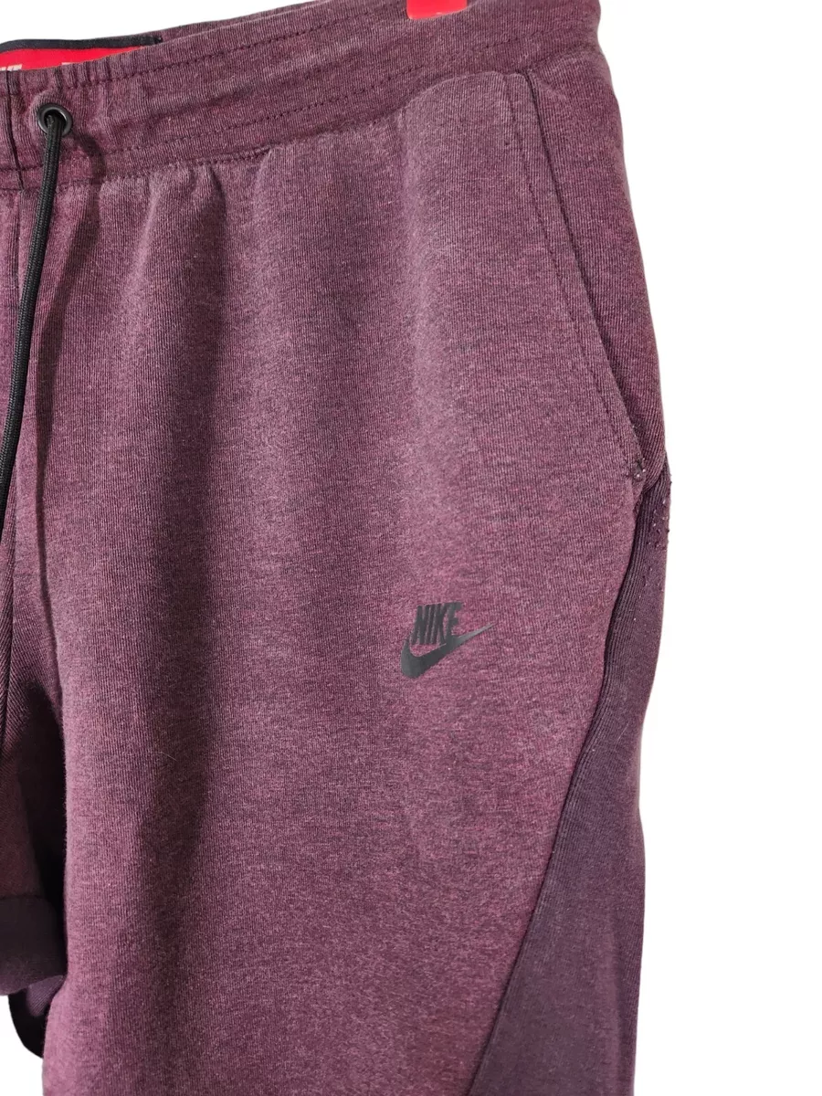 Nike tech hotsell fleece jogger burgundy