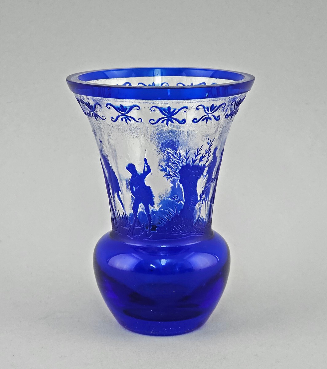 9335016-d Glass Vase Bohemia Um 1920 Jagdliches Etched Decoration