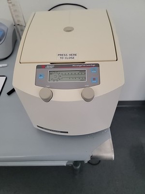 Beckman Coulter Microfuge 18 Laboratory Benchtop Centrifuge CAT NO 367160