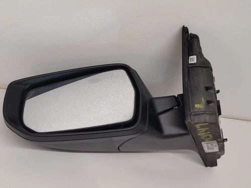 2016-24 CHEVROLET MALIBU LH Driver Side View Mirror Without Heated 84288097