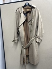 Burberry London Women  s Tan Double-Breasted Belted Trench Coat size C16 Women  s