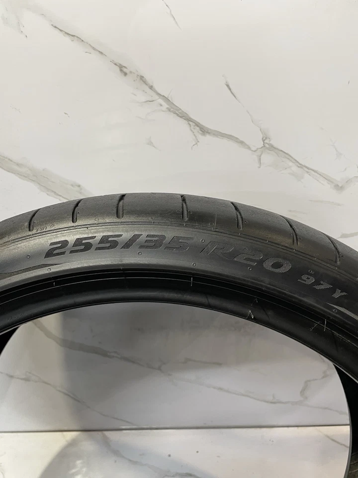 255/35/20 97Y PIRELLI PZERO ⭐️ ELECT TREAD 4.30MM DOT 4323 - Image 3 of 4