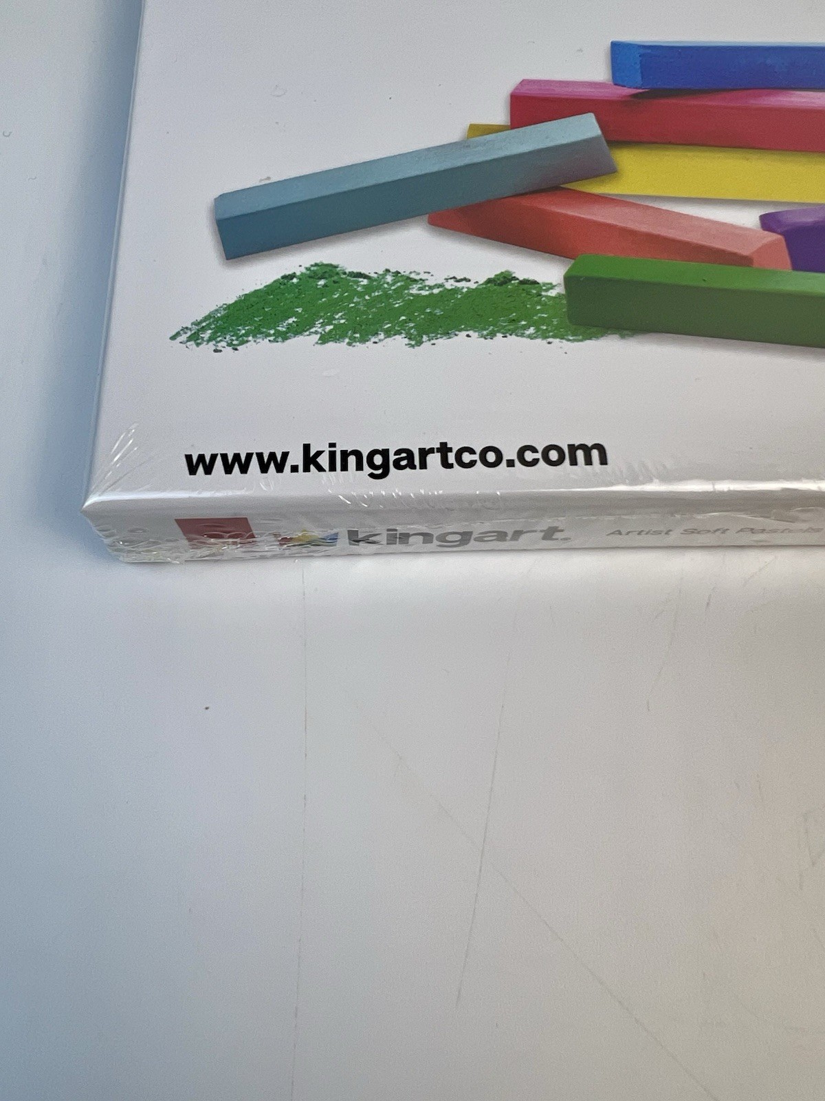 Kingart Artist Pro Soft Pastels 24 Unique Colors Brand New Factory Sealed