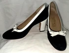 ~Vintage Salvatore FERRAGAMO Pumps with Black Suede & White Accents (Size 8 B)~