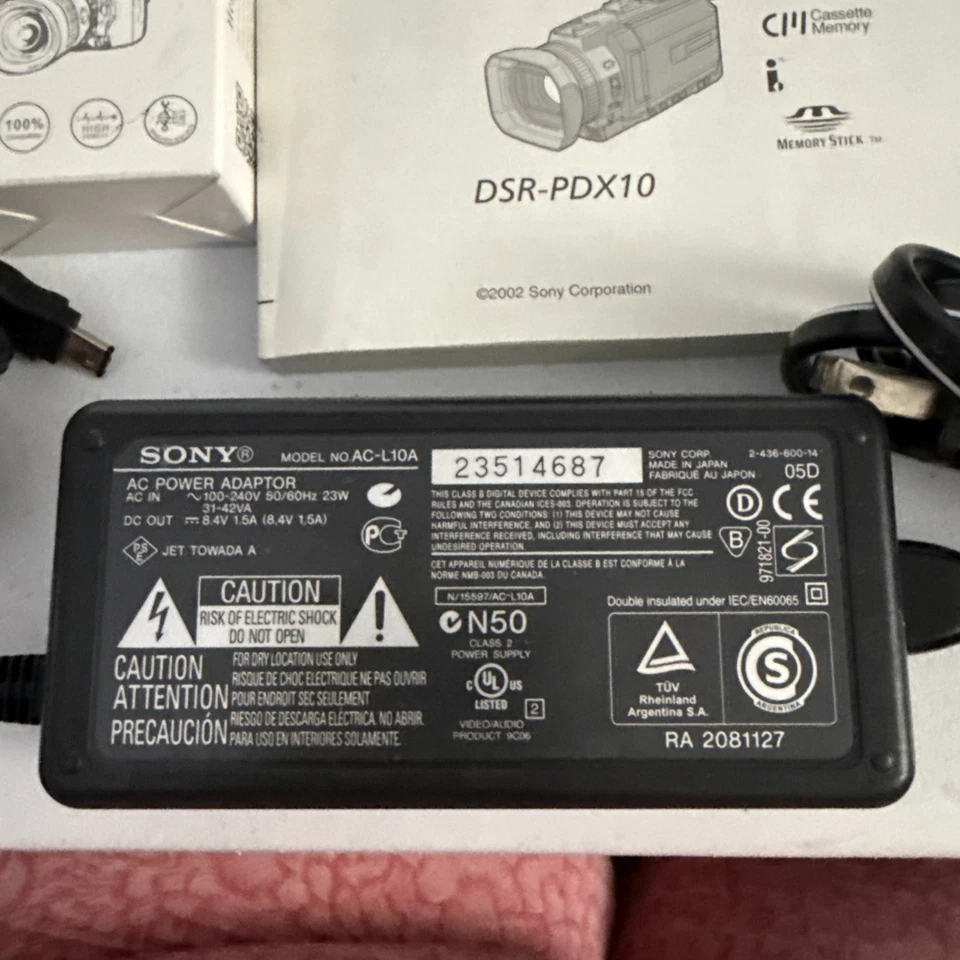 Sony DSR-PDX10 Camcorder DVCAM miniDV & Accessories TESTED from USA - Image 2 of 4