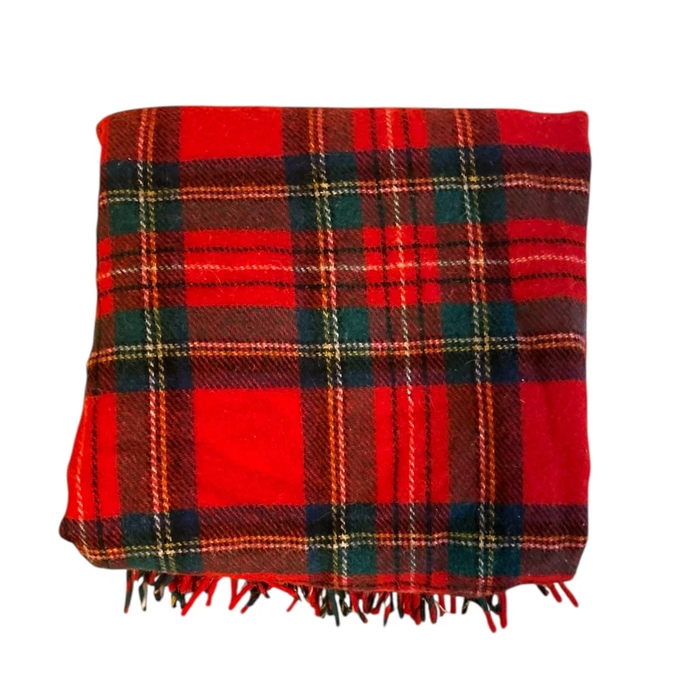 Pendleton Plain Wool Blanket Throw Bedding Fringe Red Green - Image 3 of 4