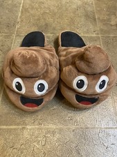 Emoji Poop Slippers Men  s Size 6-7 Women  s Size 9 Nice 