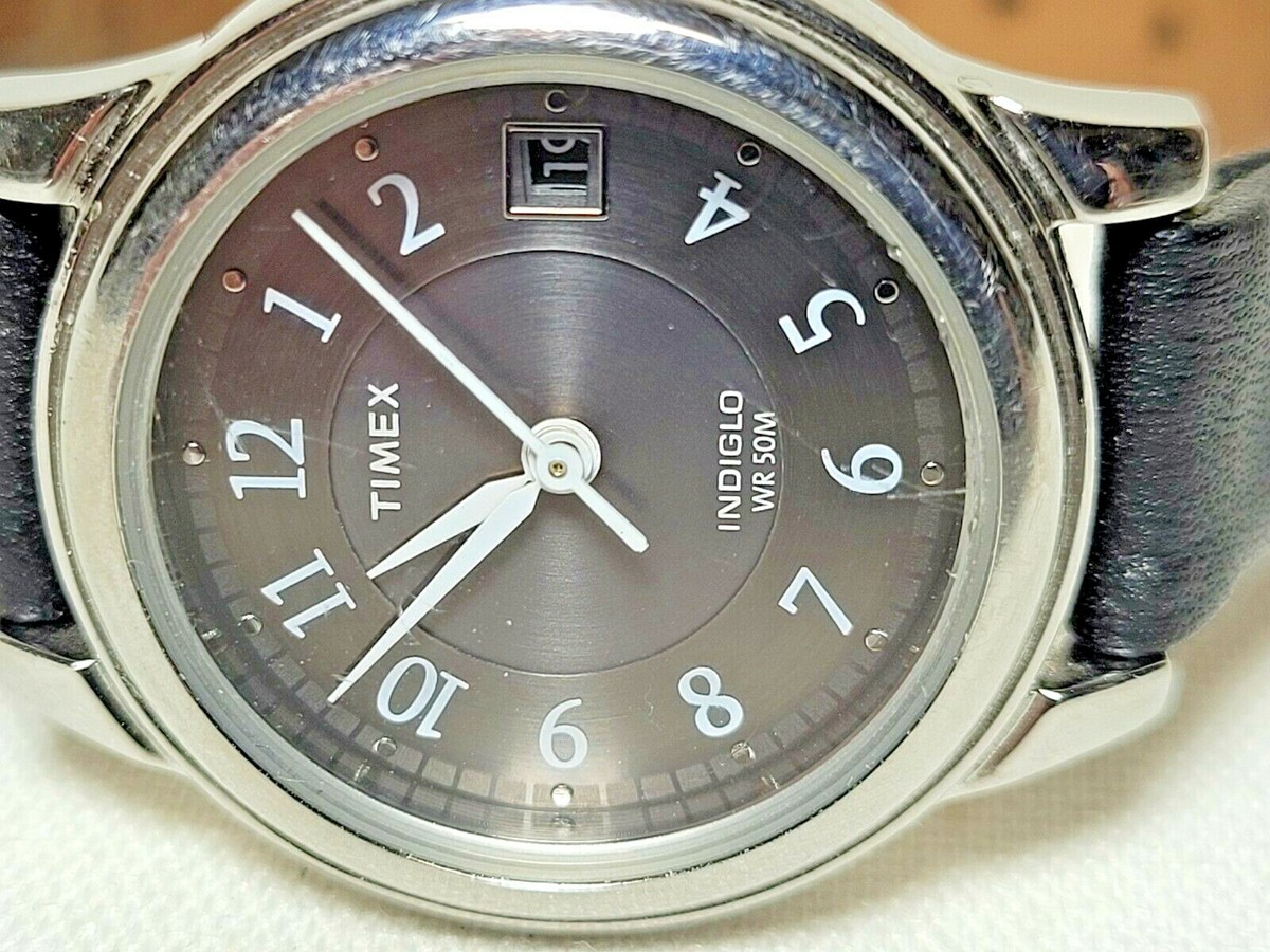 Classic Timex Indiglo WR 50M Womens Womans Sports Watch Timex Indiglo Quartz Watch Women main image 3
