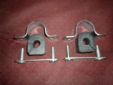 1969 80  Renault 12 15 17 Stabilizer Front Sway bar Bushing mount 4 Piece Kit 