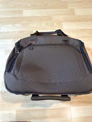 VICTORINOX Werks Traveler 3.0 WT 16” Wheeled Luggage Carry on 