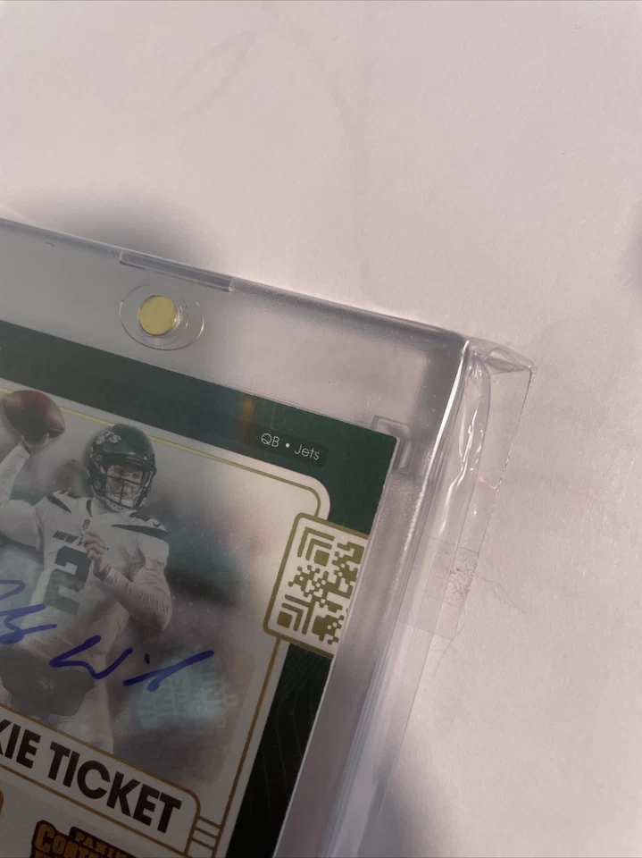 Zach Wilson 2021 Panini Contenders Rookie Ticket Auto Variation Patch RSV-ZWI RC - Image 3 of 4