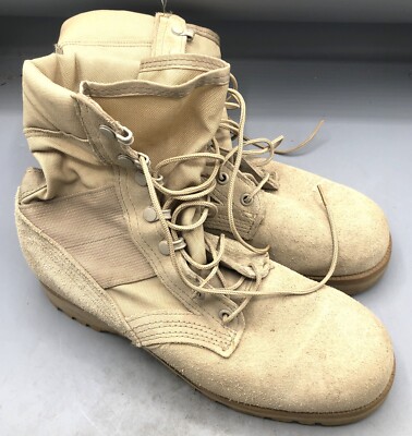 USGI Wellco US Military Surplus Desert Combat Boots Size 9R