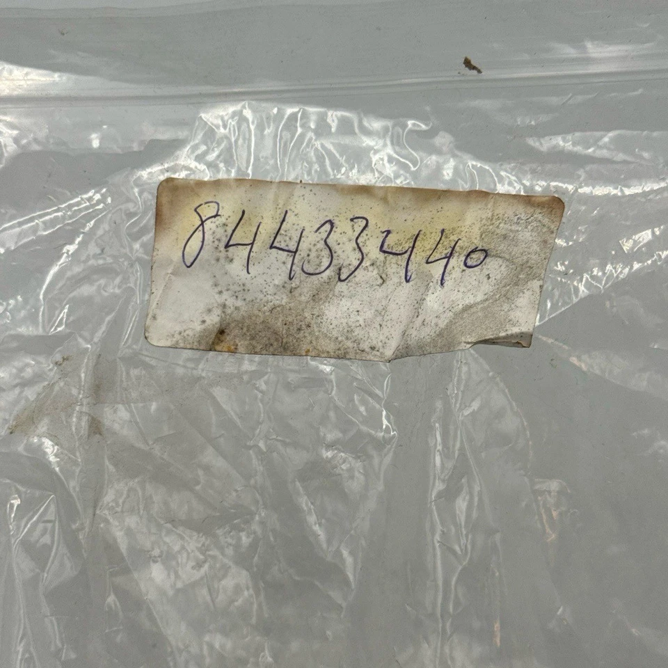 Voss Industrial Pipe Adapter 3/4" Female, 3/4" Male MBSPP x FNPT 9-Pack - Image 3 of 4