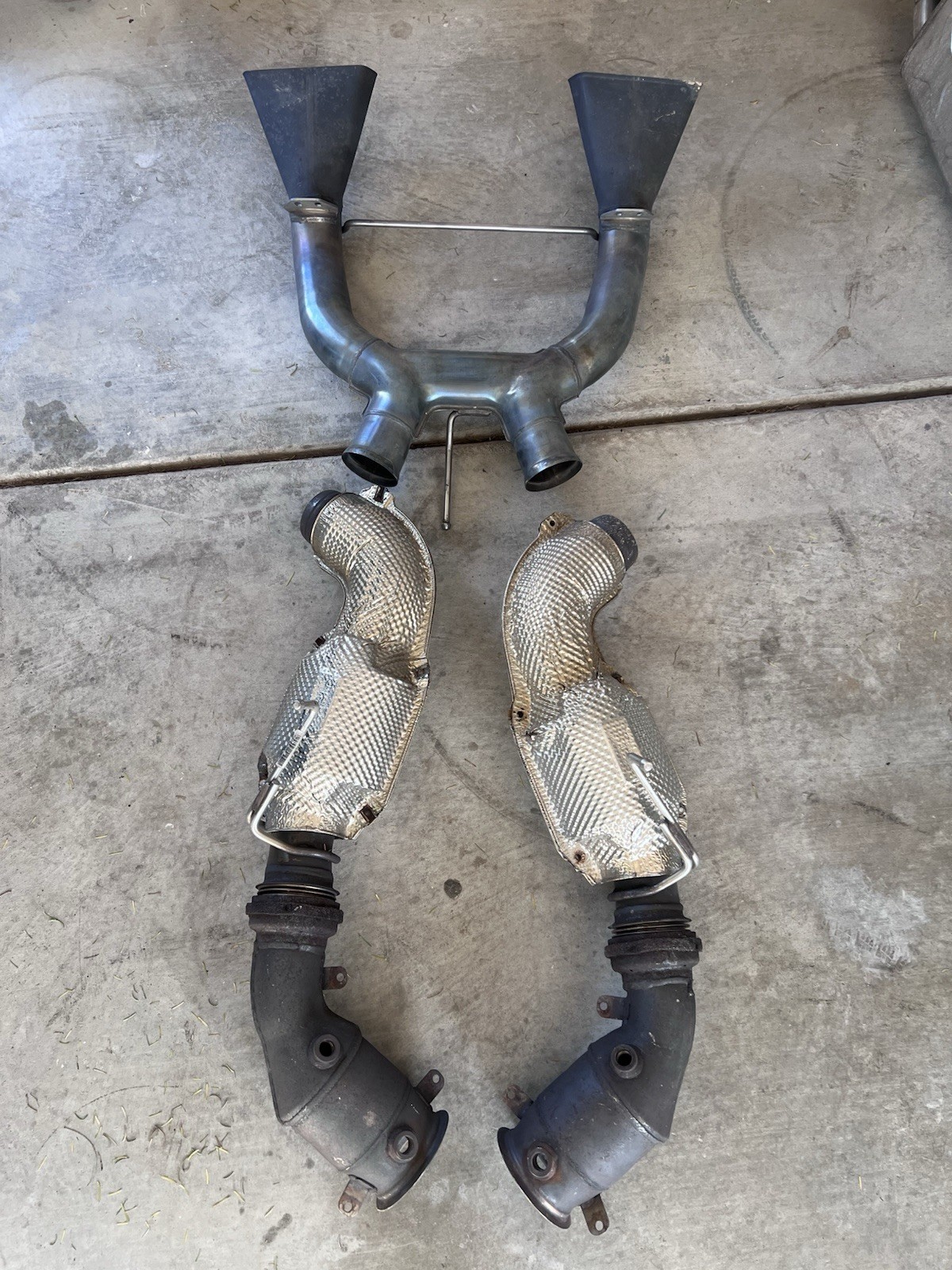 MCLAREN MP4-12C 650S DOWNPIPE EXHAUST CATALYTIC CONVERTER OEM