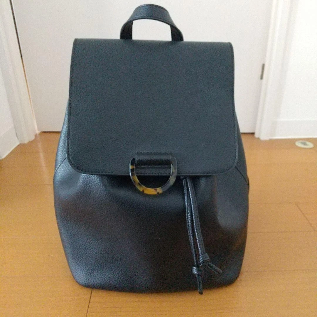 Banana Republic Pebbled Leather Backpack Navy Medium Banana Republic | Bags | Banana Republic Pebbled Leather  main image 2