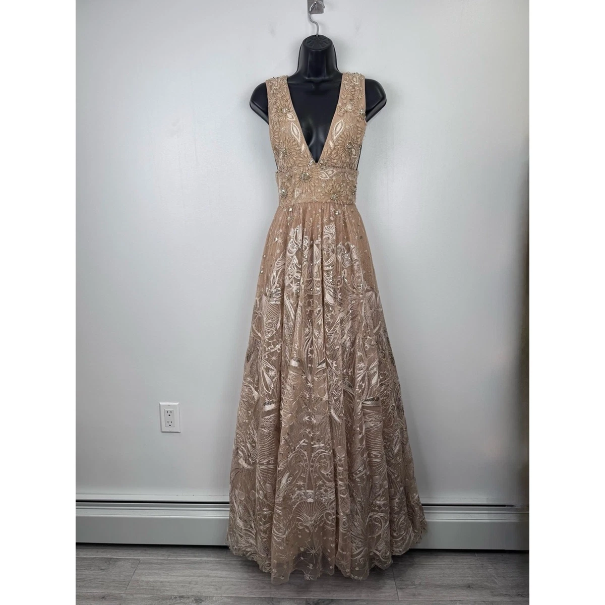 new york nights maxi dress in gold Bra Cup Embellished Strapless Sequin Sweetheart, Seriously Stylish Maxi Dress in Gold, Size XL, For Black Tie Wedding Guest
