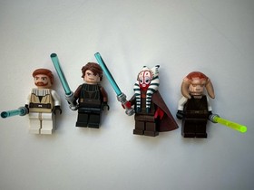 LEGO Star Wars: T-6 Jedi Shuttle (7931) Complete W/mini Figs