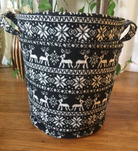 2 Hallmark Black White Reindeer Snowflake Round Bins Storage Tote Baskets - Picture 11 of 12