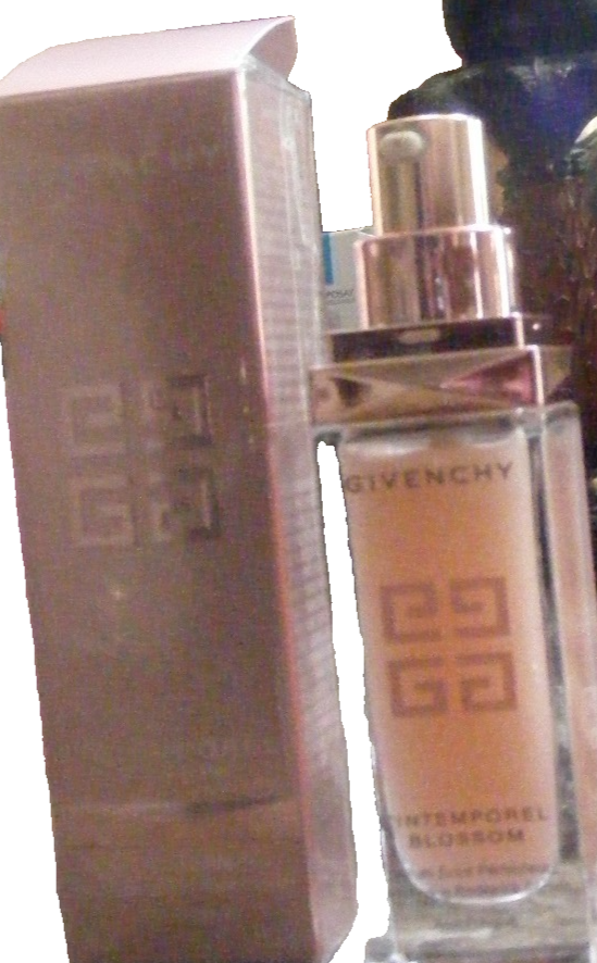 Givenchy L'INTEMPOREL BLOSSOM Beautifying Radiance SERUM Anti