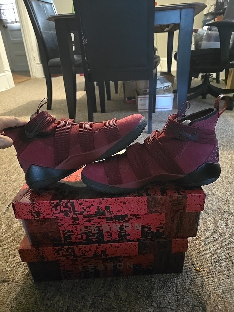 Size Nike LeBron Soldier 11 SFG Burgundy