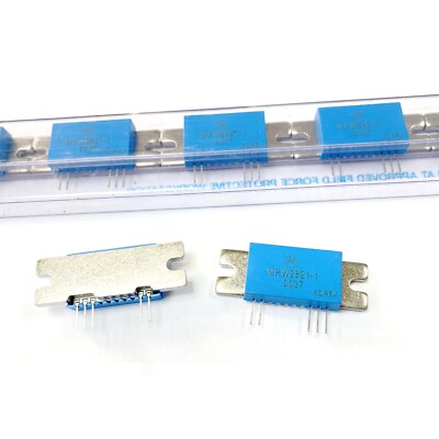 MHW2821-1 RF POWER AMPLIFIER 20 W 806 to 870 MHz NOS Brand New Original