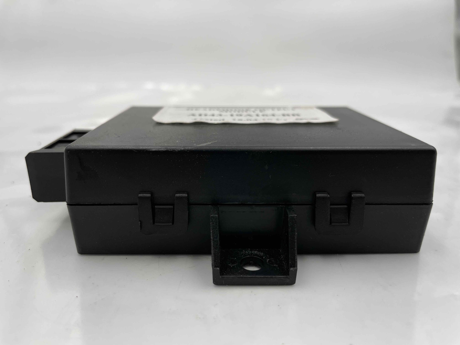 2010 Aston Martin Rapide Headphone Output Computer Control Module AD43-19A164-BB
