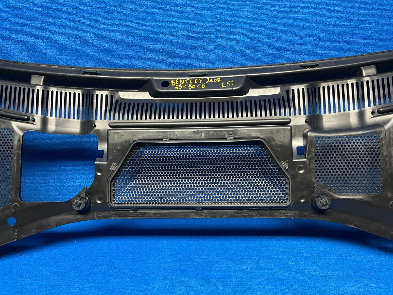 2005-2010 BENTLEY CONTINENTAL GTC WINDSHIELD WIPER COWL PANEL GRILLE COVER OEM