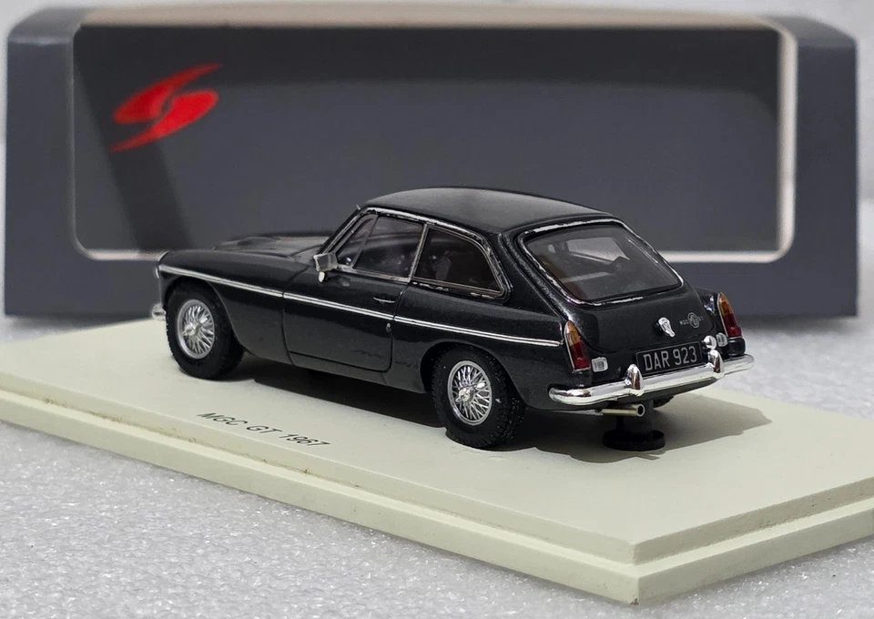 MGC GT Coupe 1967 Grey Met 1:43 Spark S4144 EXTREMELY RARE!! - Image 4 of 4