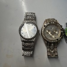 Lot of 5 watches all need new battery except ...