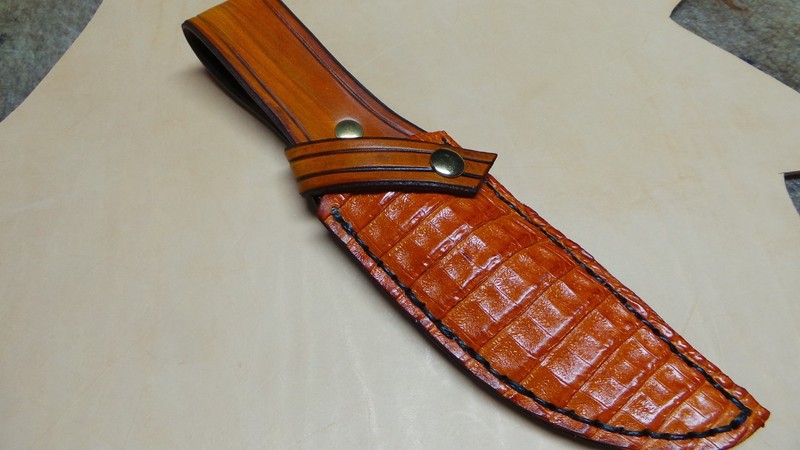 HAND MADE 100% GATOR LEATHER KNIFE SHEATH  5"