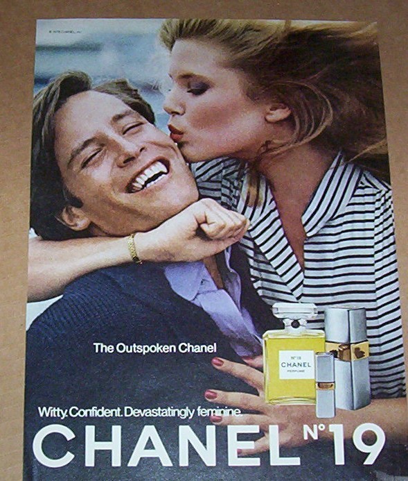 1978 ad page - Chanel No 19 CHRISTIE BRINKLEY kissing guy PRINT