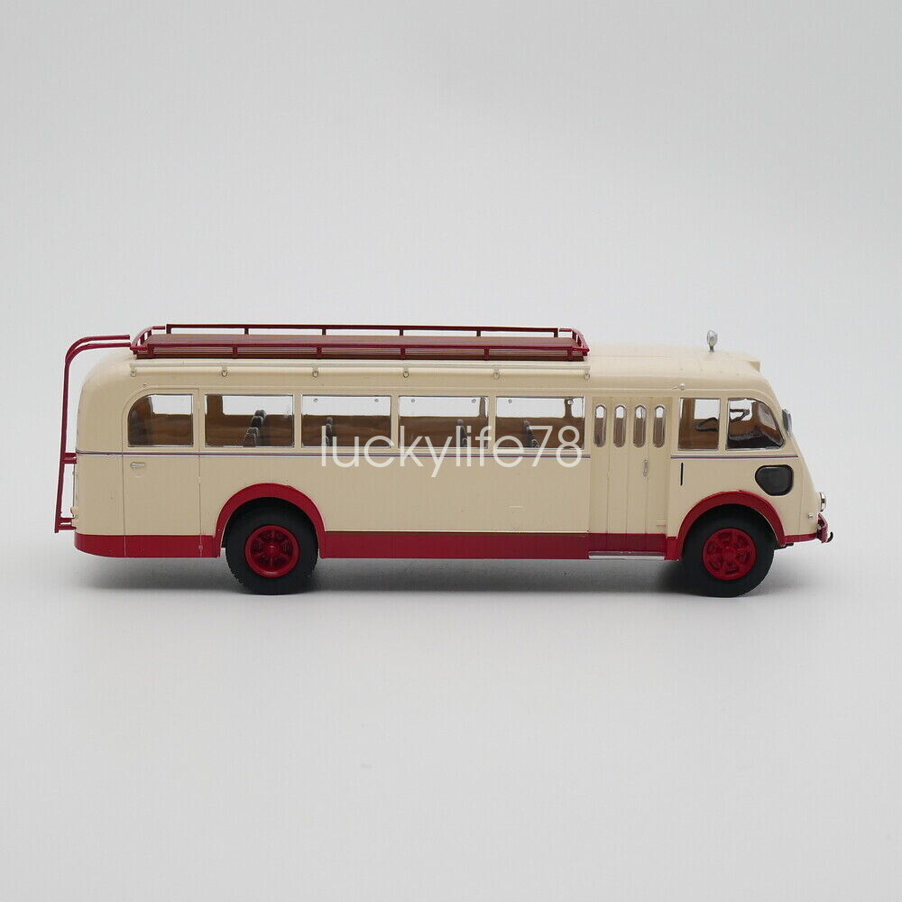 Maquette Hachette/IXO Renault 215D Autobus 1946 - échelle 1/43, Fabriquée Au Bangladesh, état Neuf