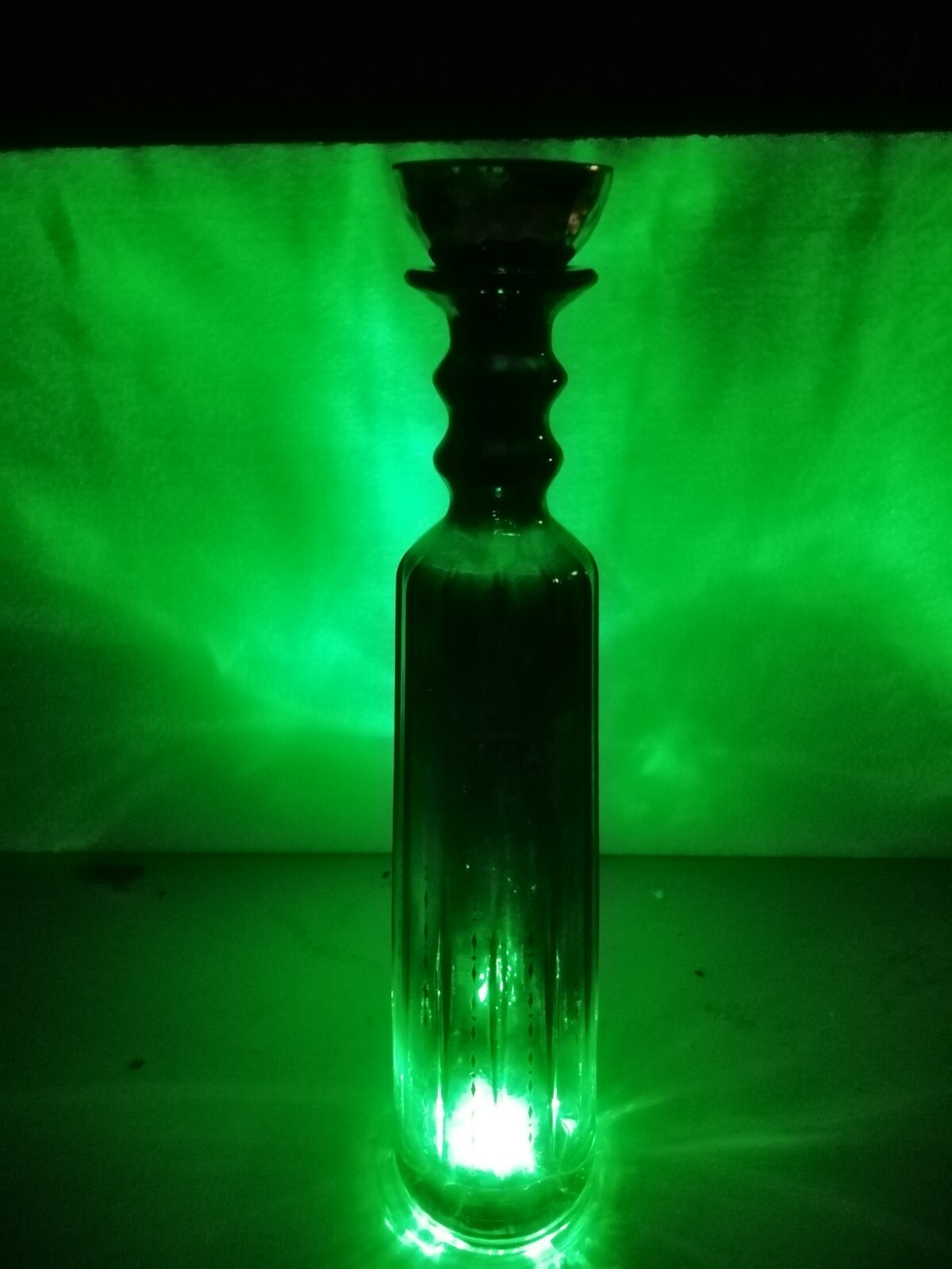 TEQUILA VOLCAN LUMINUS VERDE BOTTIGLIA VUOTA IN PERFETTE CONDIZIONI