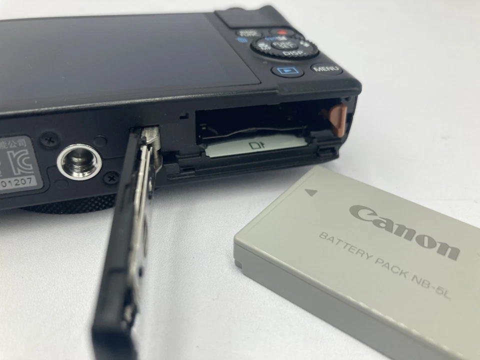 Excellent Canon PowerShot S110 Digital Compact Camera black JAPAN 2093 - Image 2 of 4