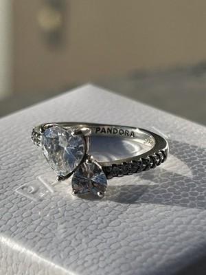 New Pandora Ring Double Heart Size 6