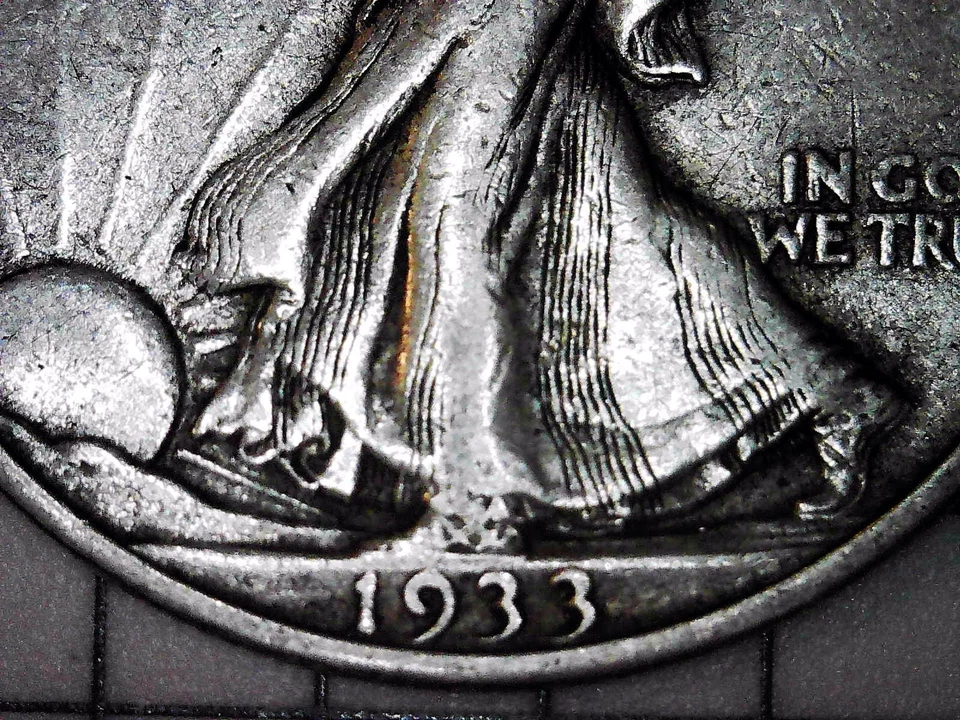 1933-S Walking Liberty Half Dollar - TOUGHER DATE - Extra Fine Example Coin! - Image 3 of 4