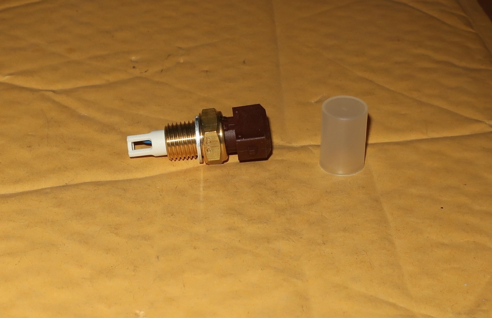 Maserati Biturbo FI AIR TEMPERATURE SENDER fuel injection sensor temp switch