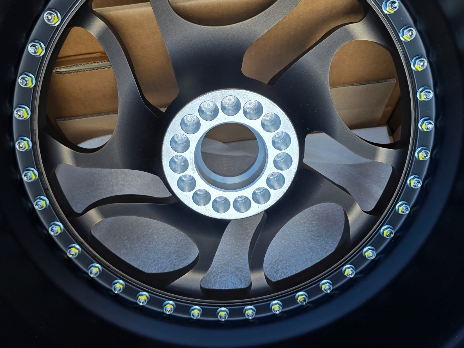 20 Lamborghini Huracan Performante STO center lock Rotiform wheels factory oem
