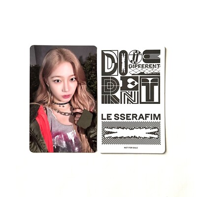 LE SSERAFIM] DIFFERENT / Lucky Draw Weverse Universal Photocard PC