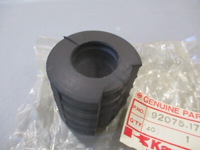 NOS Kawasaki OEM Fuel Tank Damper 1984-1985 ZX750 GPz750 92075