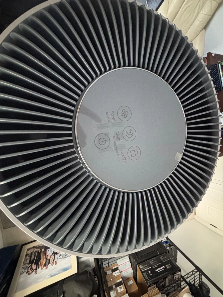 LG PuriCare 360 Air Purifier, 2059 SqFt., True HEPA, Wi-Fi, Air Quality Monitor. - Image 3 of 4