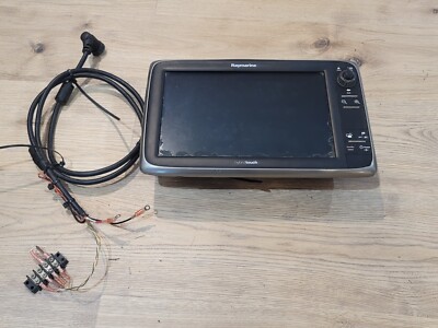 Raymarine e127 Multifunction 12'' Hybrid Display E70024 MFD  READ!!!!