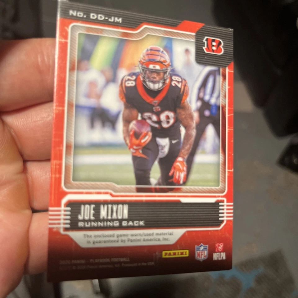 2020 Playbook Joe Mixon Down & Dirty Game Worn/Used Patch /25 SP DD-JM Bengals - Image 2 of 3
