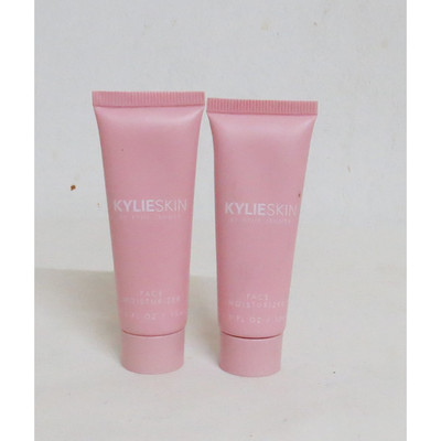 Kylie Jenner KylieSkin Face Moisturizer Lotion 15ml x 2 (insgesamt 30ml)